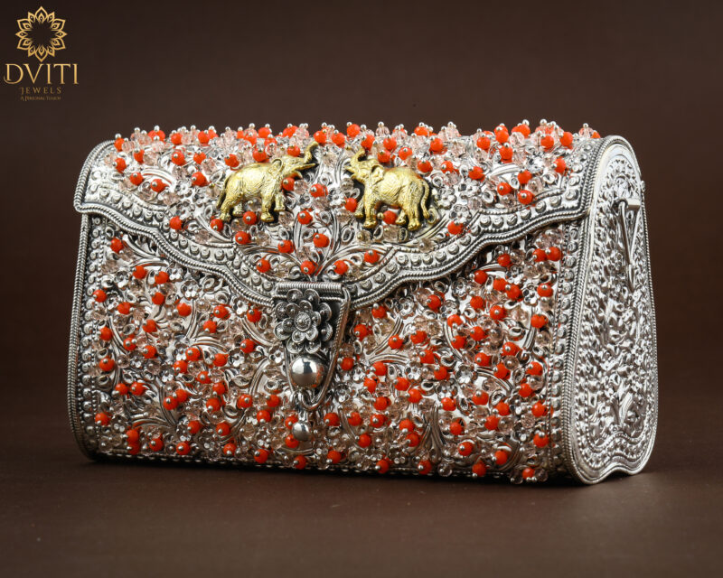 Elephant pattern handbag
