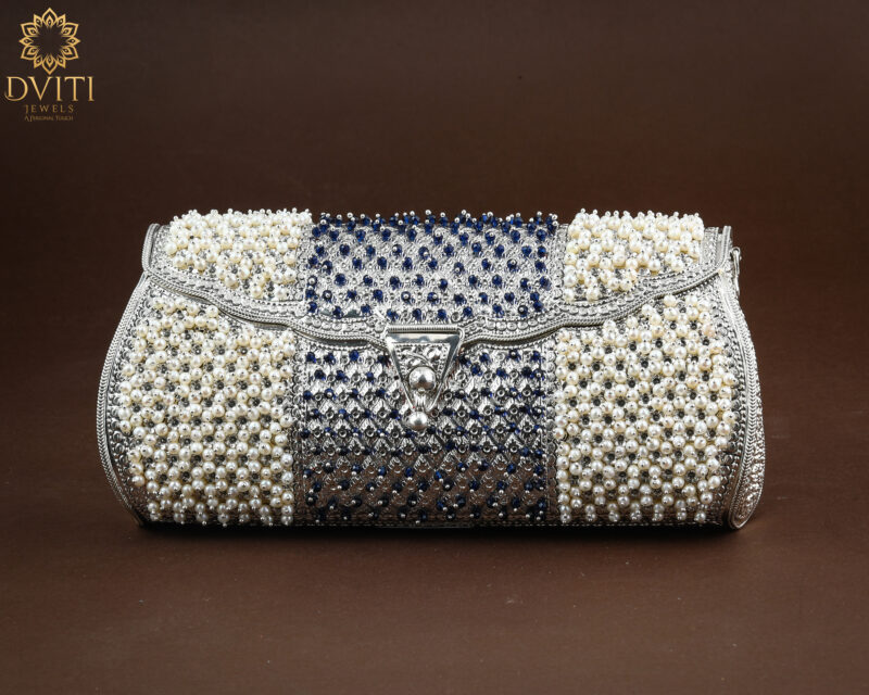 Bid work purse